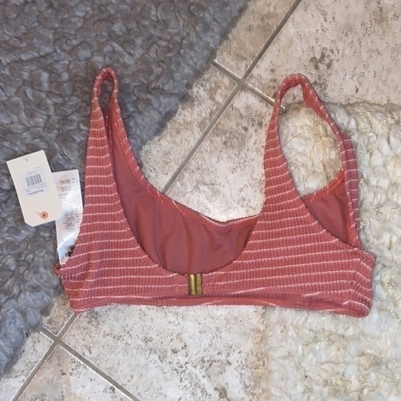 Billabong || NWT Summer High Bralette {Pink & White} - Picture 3 of 5
